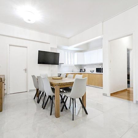 Victroria Grand Palace Apartment Athena Bagian luar foto