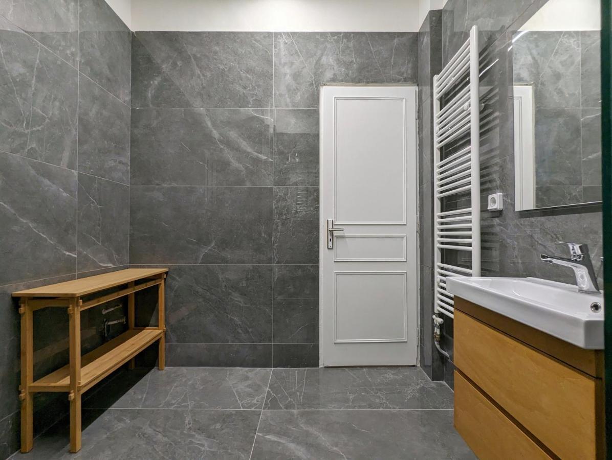 Victroria Grand Palace Apartment Athena Bagian luar foto