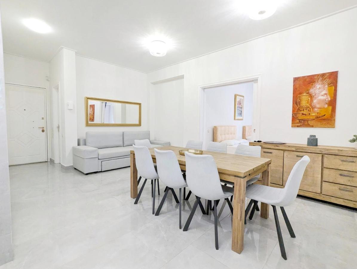 Victroria Grand Palace Apartment Athena Bagian luar foto