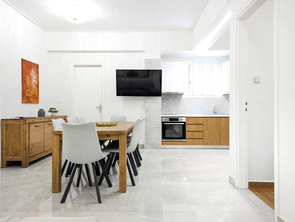Victroria Grand Palace Apartment Athena Bagian luar foto