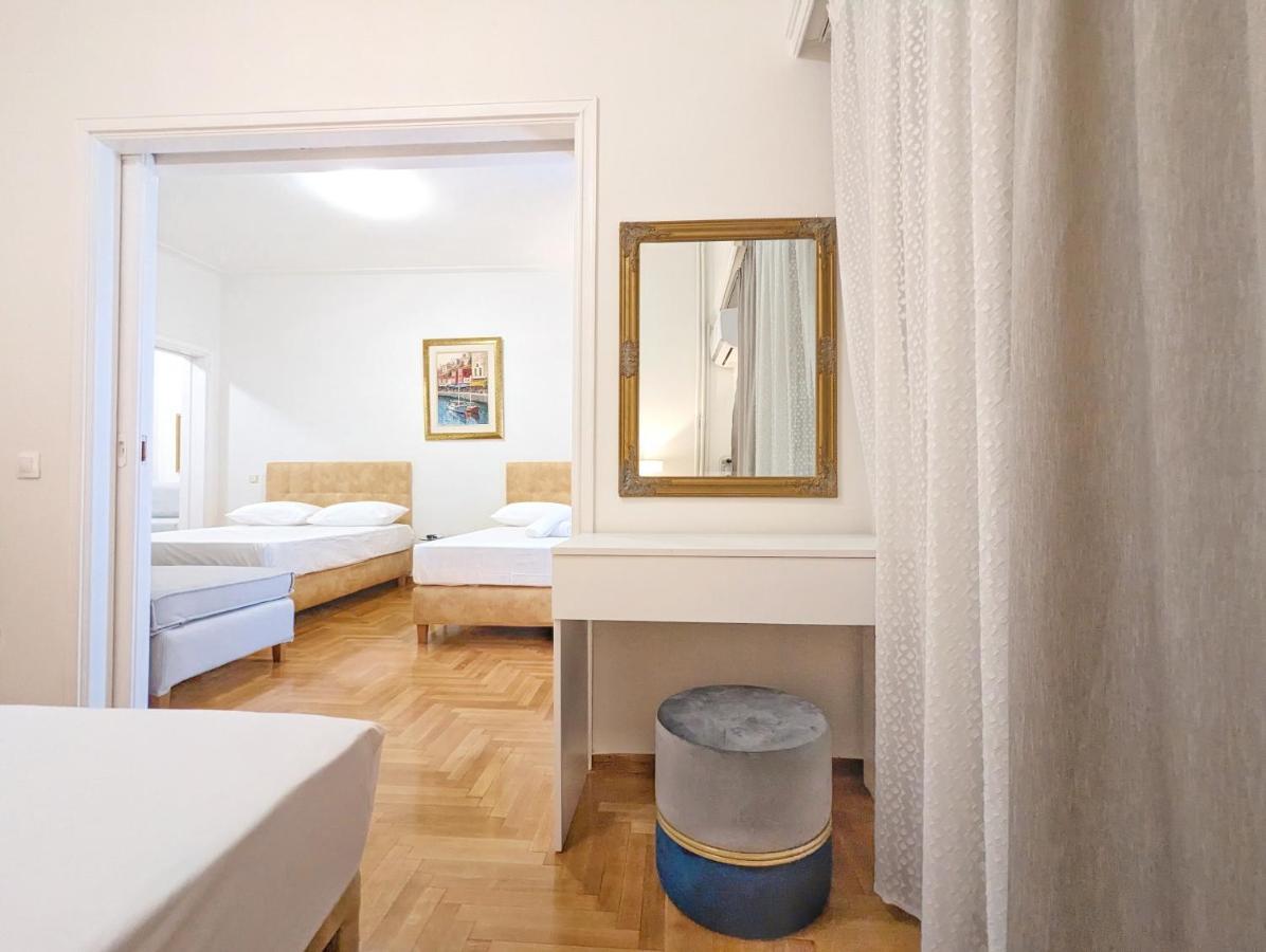 Victroria Grand Palace Apartment Athena Bagian luar foto